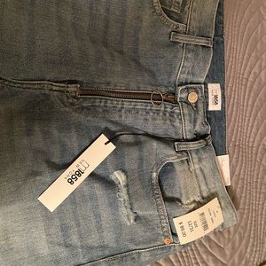 Women’s jeans